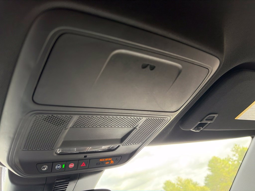Used 2025 Buick Enclave Preferred FWD image 24
