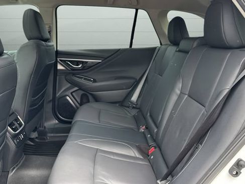 Used 2025 Subaru Outback Limited AWD/4WD image 26