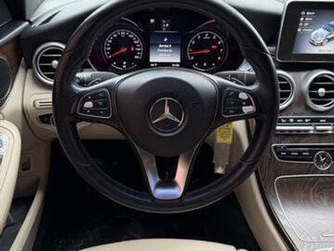 Used 2018 Mercedes-Benz C 300 Sedan image 14