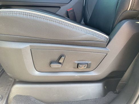 New 2025 RAM 3500 Limited image 14