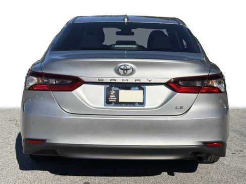 Used 2023 Toyota Camry LE image 19