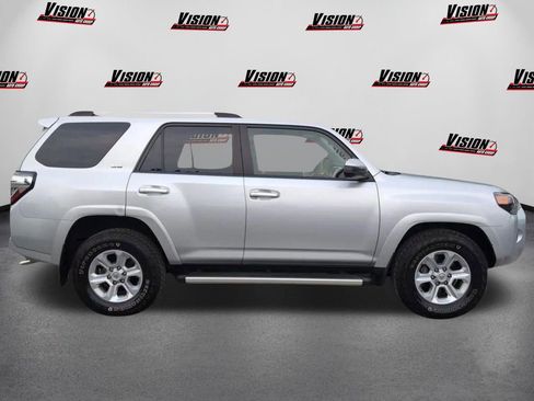 Used 2019 Toyota 4Runner SR5 image 4