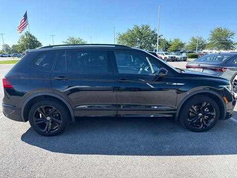 Used 2023 Volkswagen Tiguan SE R-Line FWD image 5