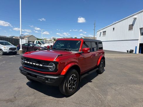 Certified 2024 Ford Bronco Outer Banks AWD/4WD image 3