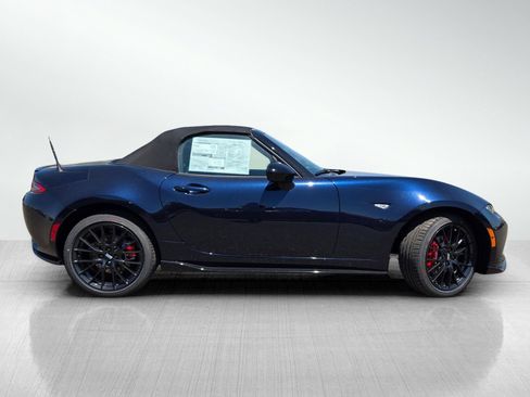New 2026 MAZDA MX-5 Miata Club w/ Brembo/BBS Recaro Package RWD image 3