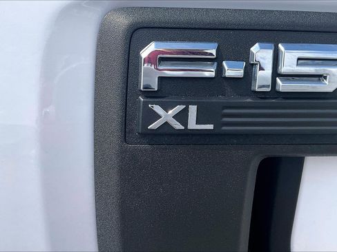 Used 2021 Ford F150 XL w/ Trailer Tow Package AWD/4WD image 8