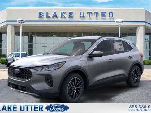 New 2026 Ford Escape SE image 1