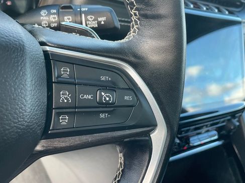 Certified 2022 Jeep Grand Cherokee L Limited image 34