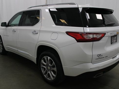 Used 2021 Chevrolet Traverse Premier w/ LPO, Floor Liner Package image 7