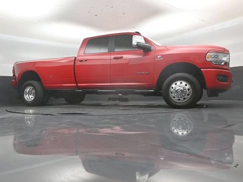 Used 2023 RAM 3500 Laramie AWD/4WD image 50