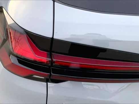 New 2026 BMW X5 xDrive50e w/ Executive Package AWD/4WD image 14