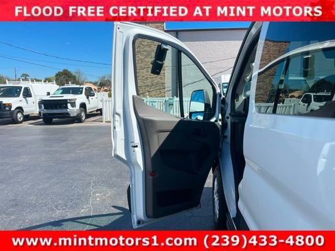 Used 2023 Ford Transit 350 XLT image 10