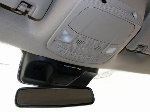 Used 2024 Ford Expedition Max XLT image 22