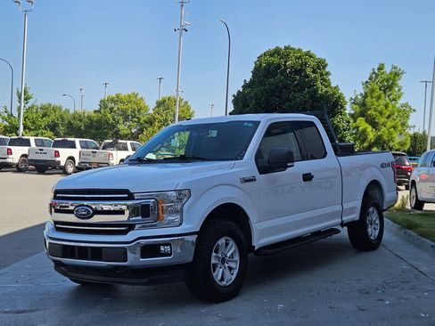 Used 2018 Ford F150 XLT w/ Equipment Group 301A Mid AWD/4WD image 3