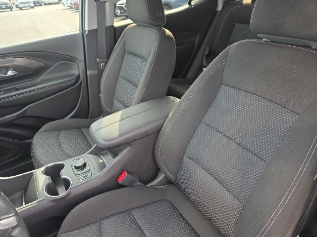 Certified 2024 GMC Terrain SLE w/ Driver Convenience Package FWD image 18