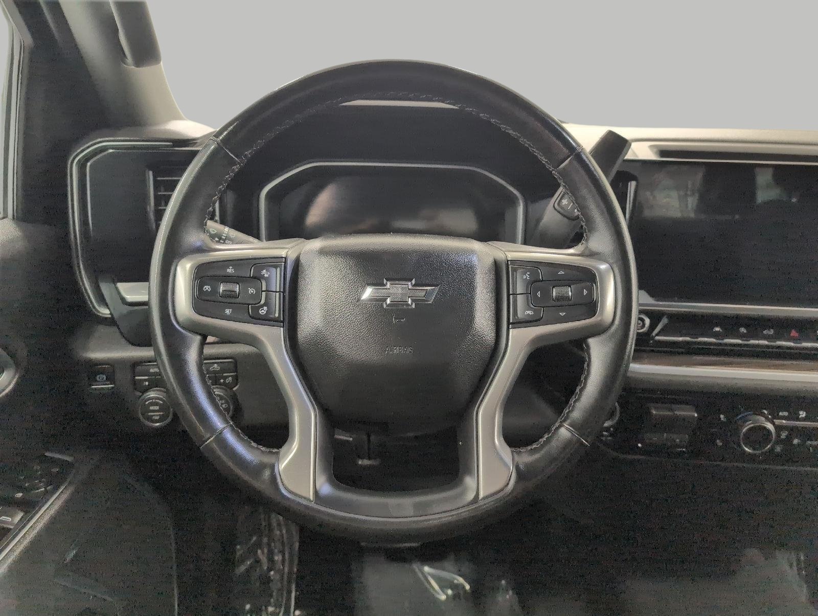 Used 2026 Chevrolet Silverado 1500 RST AWD/4WD image 6