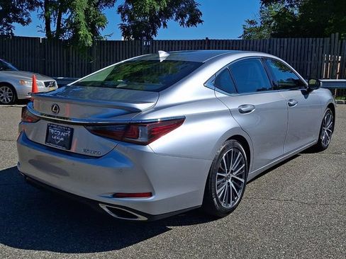 Certified 2024 Lexus ES 350 w/ Premium Package FWD image 6