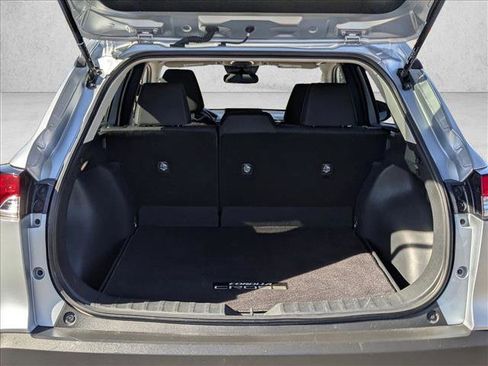 Used 2024 Toyota Corolla Cross LE image 6