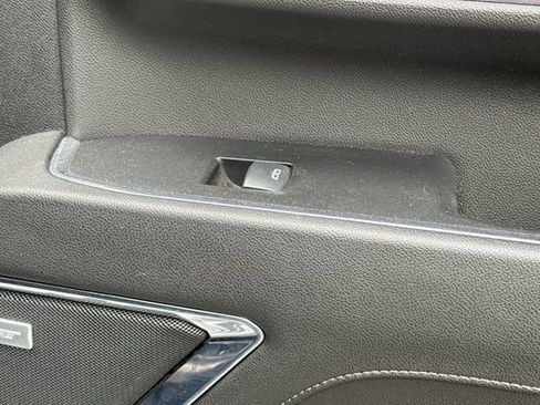 Used 2024 Chevrolet Silverado 2500 LTZ w/ LTZ Convenience Package image 22