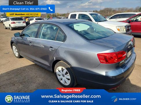 Used 2013 Volkswagen Jetta SE image 3