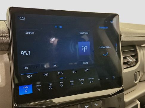 Used 2024 Ford Expedition Max XLT image 21