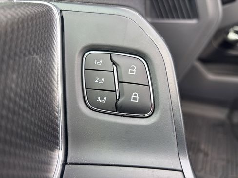 Used 2025 Ford F150 Raptor image 15