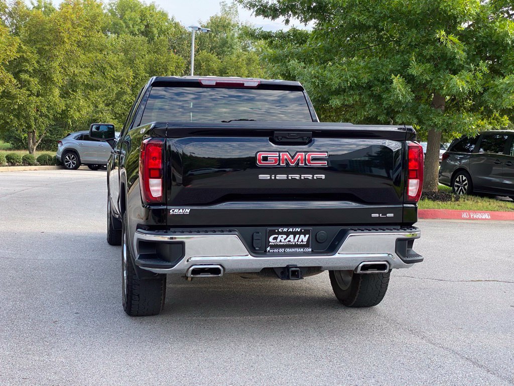 Used 2025 GMC Sierra 1500 SLE w/ X31 Off-Road Package AWD/4WD image 5