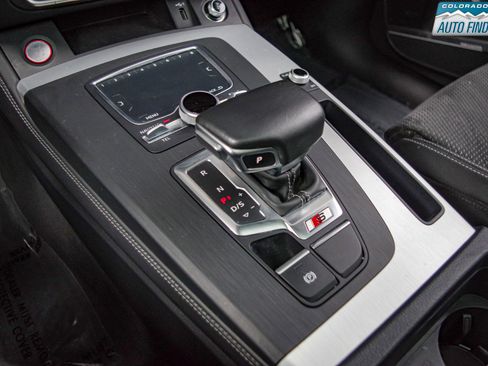 Used 2020 Audi SQ5 Premium Plus w/ Premium Plus Package image 19