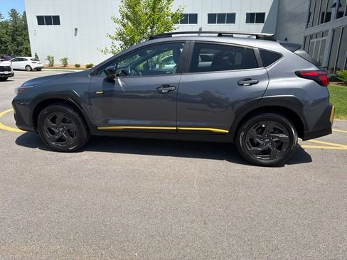 Used 2024 Subaru Crosstrek 2.5i Sport AWD/4WD image 8