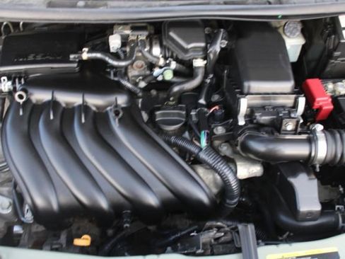 Used 2016 Nissan Versa Note SV image 16