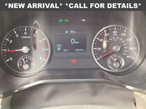 Used 2022 Kia Telluride EX w/ EX Premium Package image 11