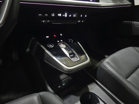 Used 2023 Audi Q4 e-tron Premium Plus w/ Premium Plus AWD/4WD image 25