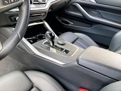 Used 2022 BMW 430i Coupe w/ M Sport Package image 19