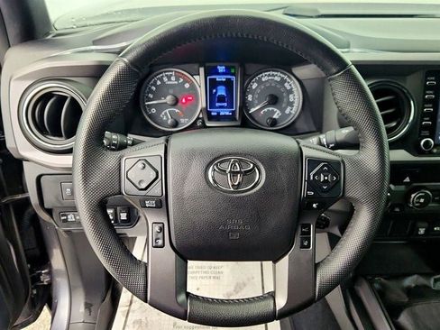 Used 2020 Toyota Tacoma TRD Off-Road w/ Blackout Package image 13