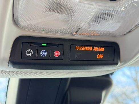 Certified 2024 Chevrolet TrailBlazer LT w/ LT Cold Weather Package image 17