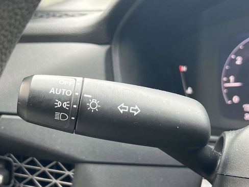 Used 2023 Honda Accord EX image 21