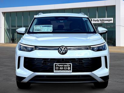 New 2026 Volkswagen Tiguan SE