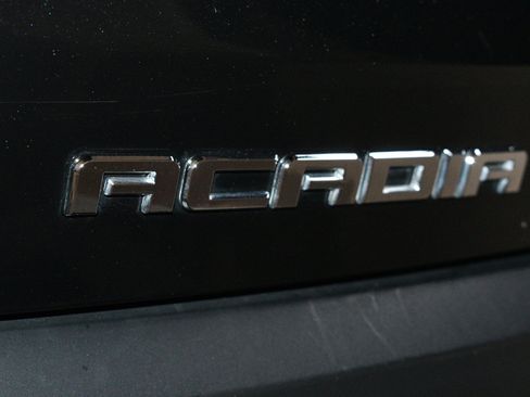 Used 2019 GMC Acadia SLT FWD image 99
