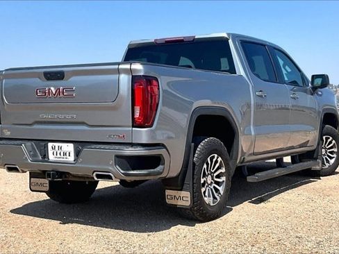 Used 2023 GMC Sierra 1500 AT4 AWD/4WD image 5