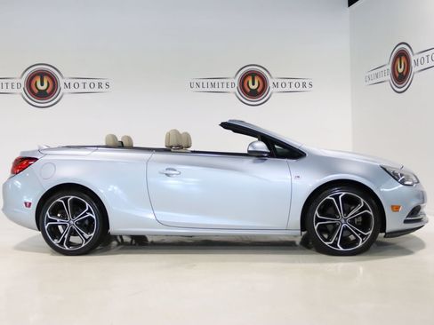 Used 2018 Buick Cascada Premium FWD image 5