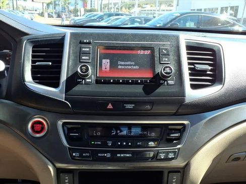 Used 2019 Honda Ridgeline RTL image 16