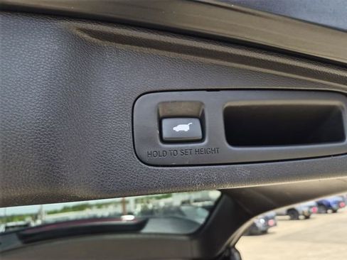 Used 2020 Honda CR-V Touring image 13