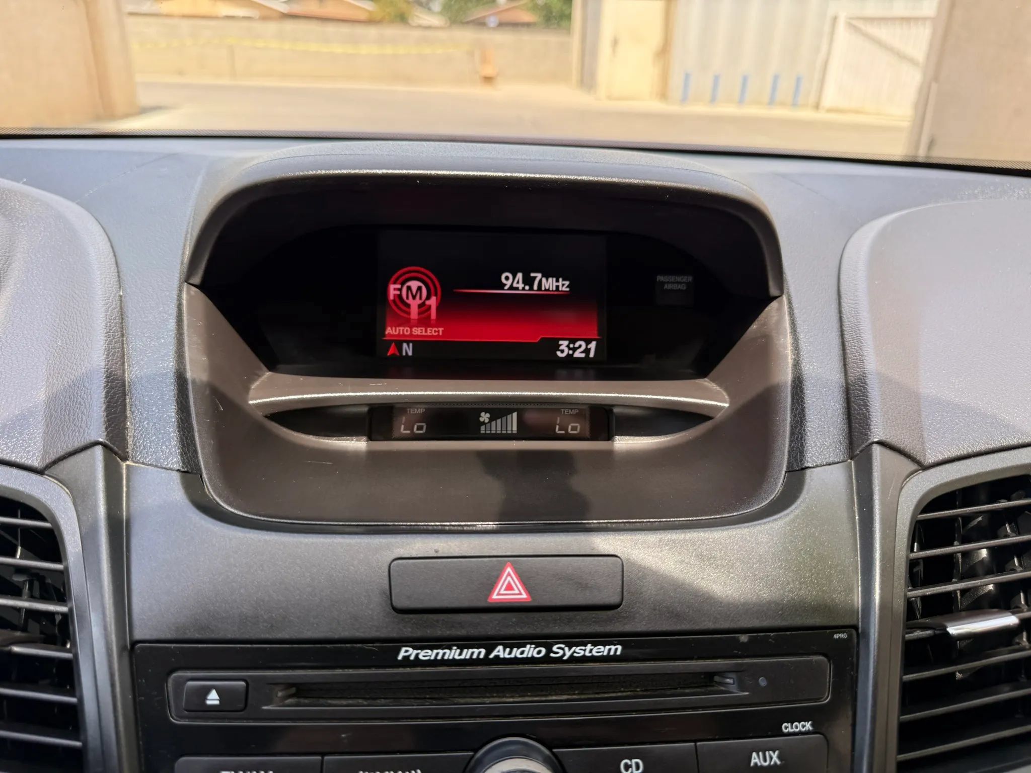 Used 2018 Acura RDX w/ AcuraWatch Plus Package FWD image 32