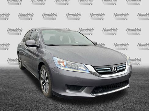 Used 2014 Honda Accord Touring image 2