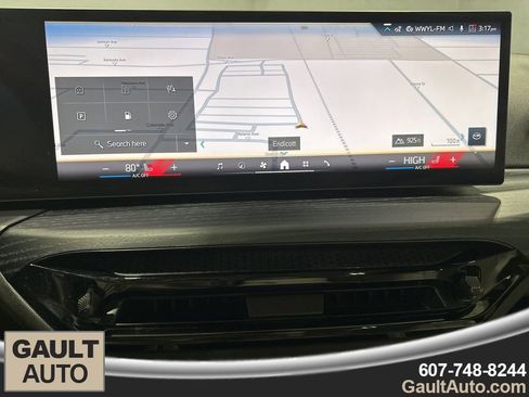 Certified 2025 BMW 230i xDrive Coupe w/ M Sport Package image 10