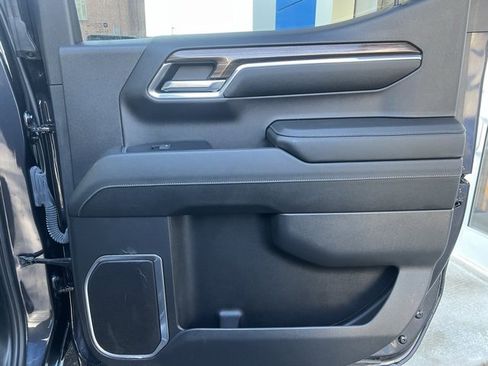 Used 2023 Chevrolet Silverado 1500 RST image 22