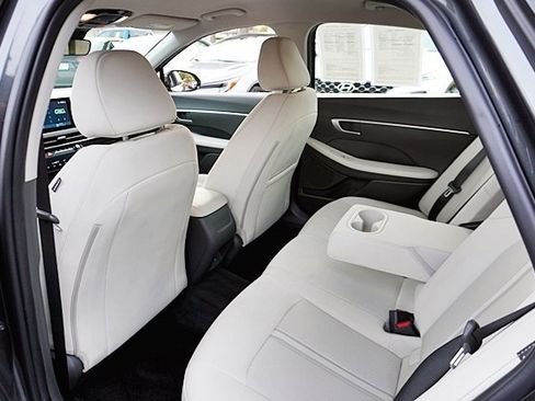 Certified 2024 Hyundai Sonata SEL image 17