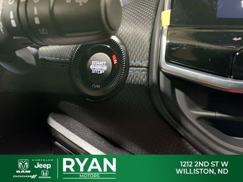 New 2026 Jeep Compass Latitude AWD/4WD image 37