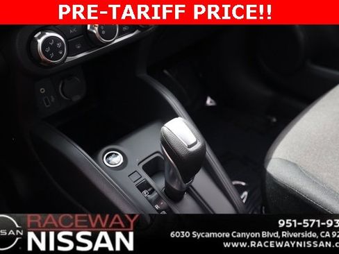 New 2025 Nissan Kicks Play S image 31
