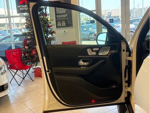 Used 2020 Mercedes-Benz GLE 350 4MATIC image 11